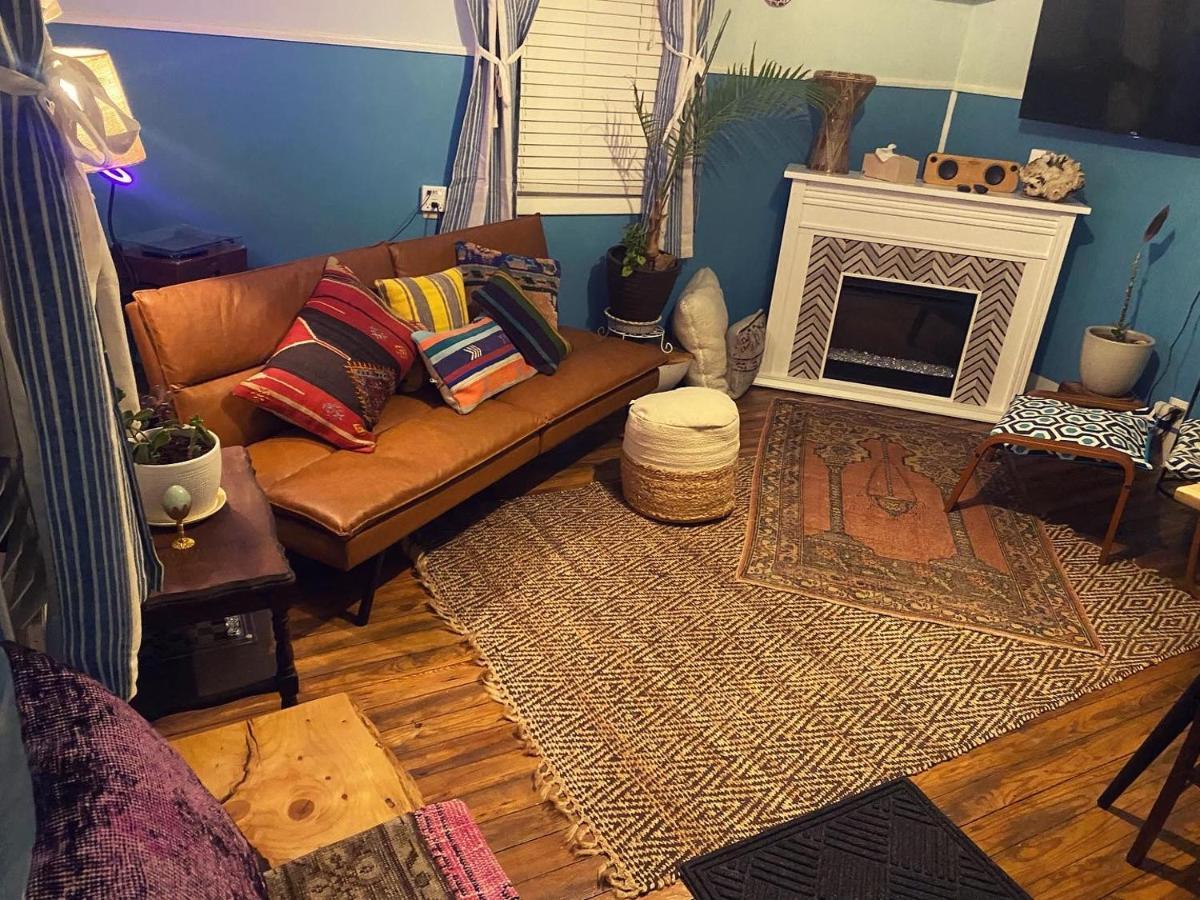 Boho-Chic Retreat - Unit 3 Apartment Блумингтън Екстериор снимка